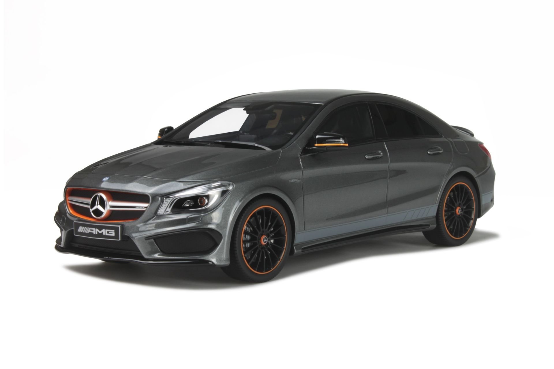 GT-SPIRIT - MERCEDES BENZ - CLA-CLASS 45AMG ORANGEART EDITION 2014