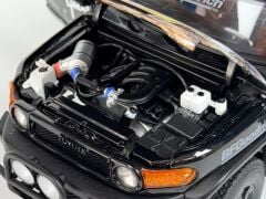 1/18 AUTOart BAJA FJ CRUISER 2007 - 80716