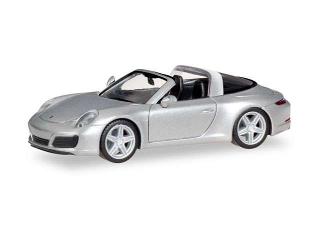 Porsche 911 Targa 4S, silver metallic