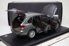 1/18 PARAGON - BMW X5 F15