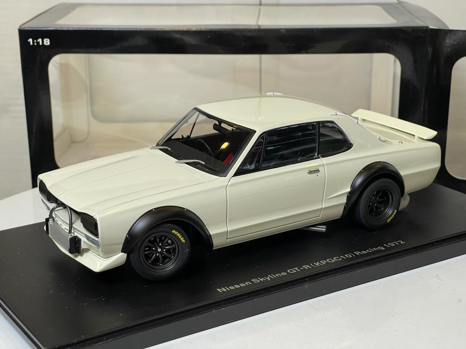 AUTOART - NISSAN - SKYLINE GT-R (KPGC10) RACING VERSION 1972