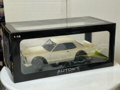 AUTOART - NISSAN - SKYLINE GT-R (KPGC10) RACING VERSION 1972
