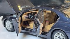 KYOSHO - BMW - 7-SERIES 745i 2005