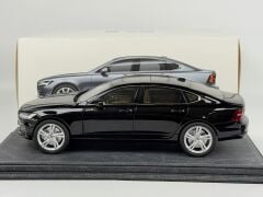 1/18 PAUDI - VOLVO S90 BLACK - 9430782