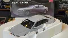 KYOSHO - BMW - 7-SERIES 750Li (F02) 2009