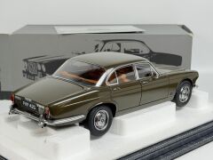 1/18 PARAGON Jaguar XJ6 4.2L Sable Brown - 2011004