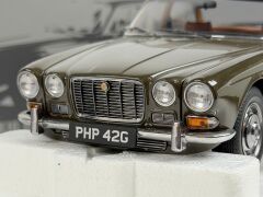 1/18 PARAGON Jaguar XJ6 4.2L Sable Brown - 2011004