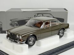 1/18 PARAGON Jaguar XJ6 4.2L Sable Brown - 2011004