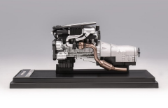 Mercedes-Benz M275 V12 engine 1/18 Motorhelix