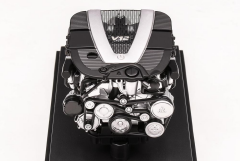 Mercedes-Benz M275 V12 engine 1/18 Motorhelix