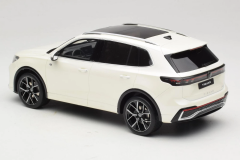 1/18 OTTO Volkswagen Tiguan R-Line Oryx White Pearl - OT1219