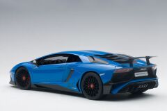 AUTOART - LAMBORGHINI - AVENTADOR LP750-4SV SUPERVELOCE 2015