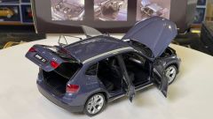KYOSHO - BMW - X1 (E84) 2009