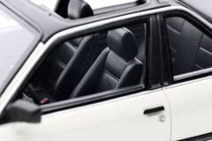 OTTO-MOBILE - BMW - 3-SERIES 325i (E30) BAUR TC SEMICONVERTIBLE 1986