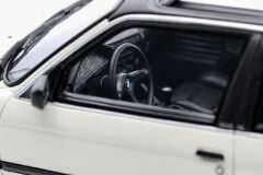 OTTO-MOBILE - BMW - 3-SERIES 325i (E30) BAUR TC SEMICONVERTIBLE 1986