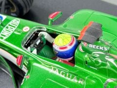 1/18 MINICHAMPS F1  Jaguar Racing R4 'M. Webber - 100030014