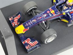 1/18 MINICHAMPS F1 Red Bull Racing Renault RB6 M Webber - 110100006