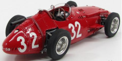 1/18 CMC - MASERATI - F1 250F N 32 WINNER GP MONACO MONTECARLO J.M.FANGIO 1957 WORLD CHAMPION