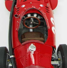 1/18 CMC - MASERATI - F1 250F N 32 WINNER GP MONACO MONTECARLO J.M.FANGIO 1957 WORLD CHAMPION