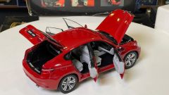 KYOSHO - BMW - X6M E71M 2010
