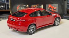 KYOSHO - BMW - X6M E71M 2010