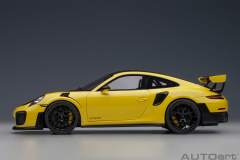 1/18 AUTOart Porsche 911 (991.2) GT2 RS Weissach Package (Racing Yellow)