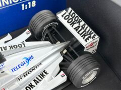 1/18 MINICHAMPS F1 Jacques Villenueve Honda 2000 - 180000022