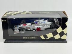 1/18 MINICHAMPS F1 Jacques Villenueve Honda 2000 - 180000022