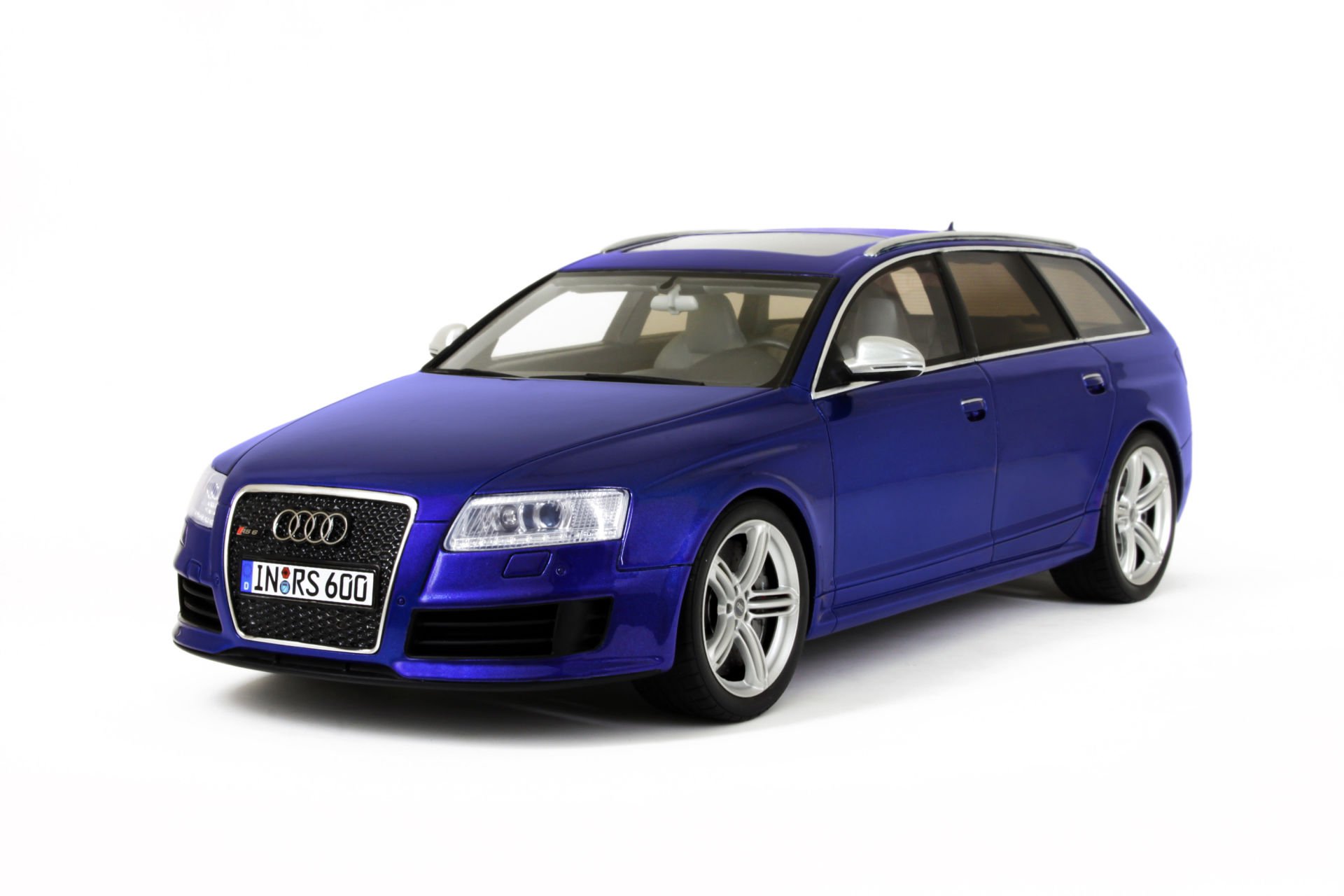 OTTO-MOBILE - AUDI - A6 RS6 AVANT 2008