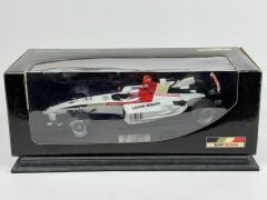1/18 MINICHAMPS F1 BAR Honda Showcar 2004 #9 J. Button LTD - 103040079