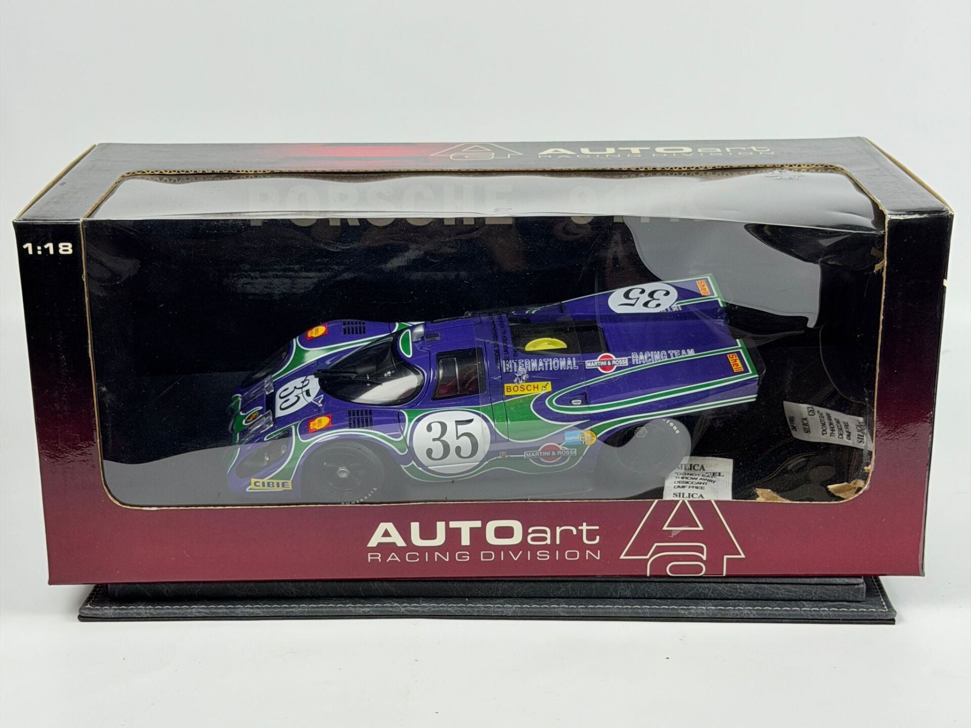 1/18 AUTOart Porsche 917K #35 Martini Hippie 1970 Watkins Glen - 80036