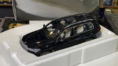 KYOSHO - BMW - X7 (G07) 2019