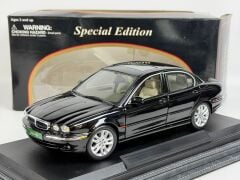 1/18 MAISTO Jaguar X Type 2001 Silver Saloon - 31621