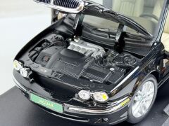 1/18 MAISTO Jaguar X Type 2001 Silver Saloon - 31621