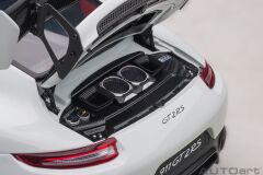 1/18 AUTOART PORSCHE 991-2 GT2 RS WEISSACH 2019